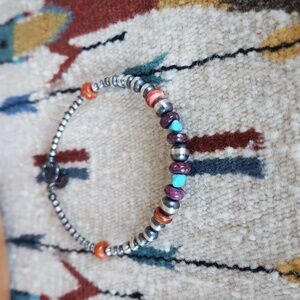 Beautiful NWOT Native American Navajo Multi-stone Navajo Pearl Bracelet 🩵🎁💜